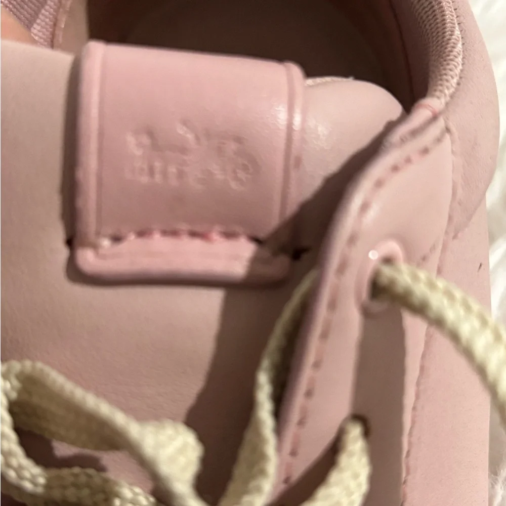 Coach sho heel minor
